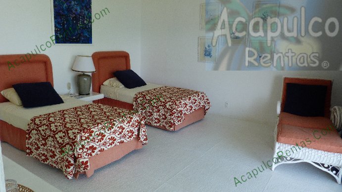Para volver atrás,
haga clic sobre la foto