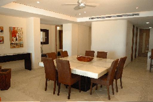 Para volver atr�s,
haga clic sobre la foto